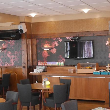 恩克豪森瓦彭酒店 恩克赫伊曾 外观 照片